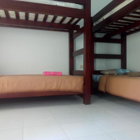 Ariata Arya Hostel Kuta  Zewnętrze zdjęcie
