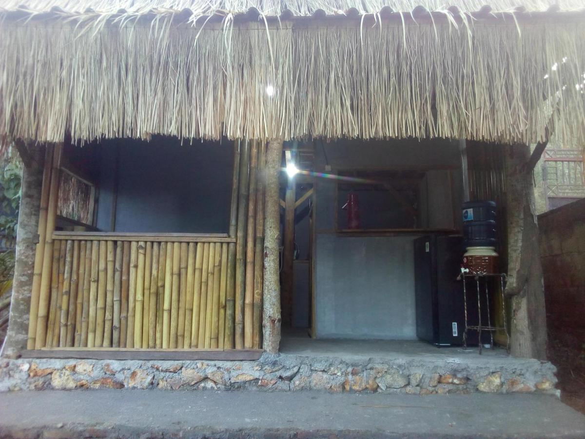 Ariata Arya Hostel Kuta  Zewnętrze zdjęcie